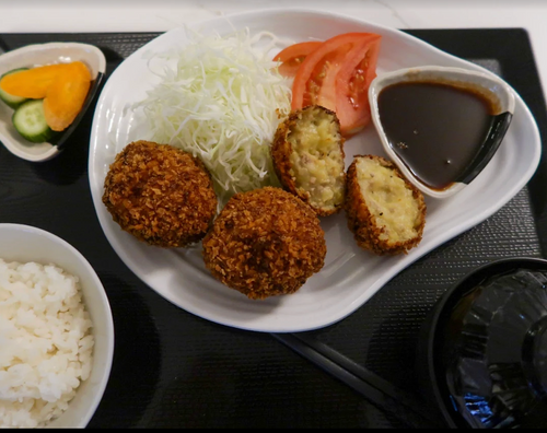 POTATO CROQUETTES コロッケ